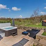 3 Bed In Harrogate Oc-91269 * Summer Bridge